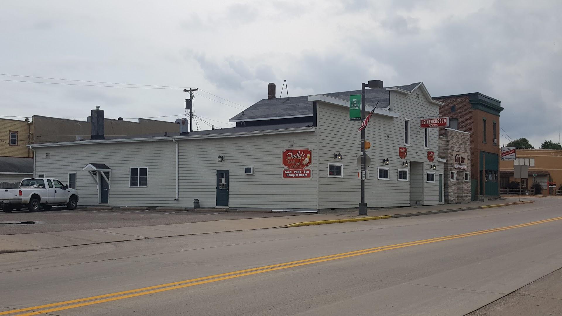 Gizmo's Bar and Grill